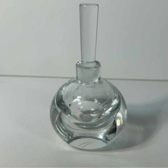 Orrefors Crystal Flowers Perfume Bottle Floral Design with Stopper Vintage - Picture 6 of 8